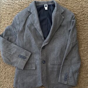 Gray Sport Coat with Notched Lapel and Textured Fabric